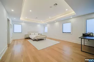 144 Village Cir, Paramus, NJ 07652 - Photo 37