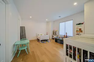 144 Village Cir, Paramus, NJ 07652 - Photo 47