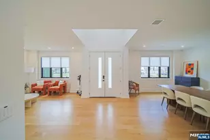 144 Village Cir, Paramus, NJ 07652 - Photo 3