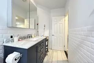 18 Independence Way J018, Edgewater, NJ 07020 - Photo 5