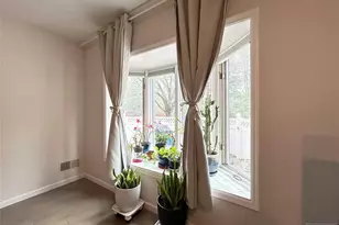 18 Independence Way J018, Edgewater, NJ 07020 - Photo 7