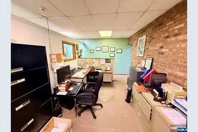 85 Midland Avenue, Wallington, NJ 07057 - Photo 7