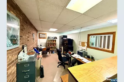 85 Midland Avenue, Wallington, NJ 07057 - Photo 5