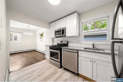 1423 13th Street, Fort Lee, NJ 07024 - Photo 11