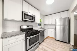 1423 13th St, Fort Lee, NJ 07024 - Photo 9