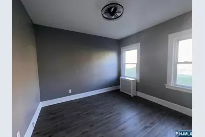 46 Elmwood Avenue, Montclair, NJ 07042 - Photo 5