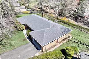 7 Tufts Ct, Paramus, NJ 07652 - Photo 49