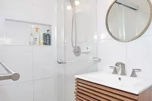 7 Tufts Ct, Paramus, NJ 07652 - Photo 21