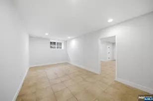 47 Sunset Ln A, Tenafly, NJ 07670 - Photo 41