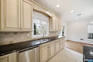 47 Sunset Ln A, Tenafly, NJ 07670 - Photo 19