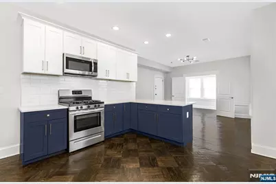 25 Waldo Avenue, Bloomfield, NJ 07003 - Photo 7