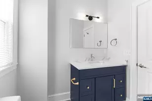 25 Waldo Ave, Bloomfield, NJ 07003 - Photo 21