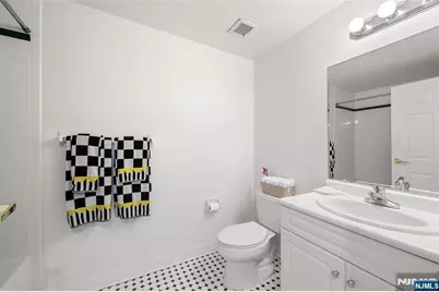 100 Old Palisade Road 2311 #2311, Fort Lee, NJ 07024 - Photo 19