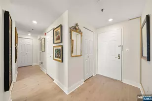 100 Old Palisade Road 2311, Fort Lee, NJ 07024 - Photo 17