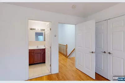 272 Highland Avenue, Palisades Park, NJ 07650 - Photo 33