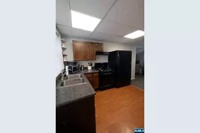 7 Midland Avenue Unit 2 #Unit 2, Hawthorne, NJ 07506 - Photo 1