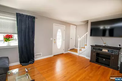 75 17th Avenue, Elmwood Park, NJ 07407 - Photo 25