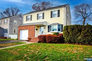 75 17th Ave, Elmwood Park, NJ 07407 - Photo 3