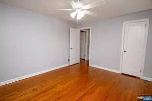 75 17th Ave, Elmwood Park, NJ 07407 - Photo 15