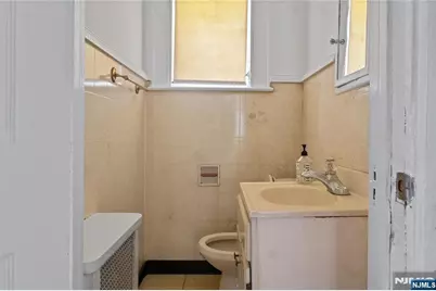 315-317 Meeker Avenue, Newark, NJ 07112 - Photo 11