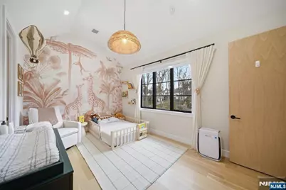 187 Hudson Avenue, Tenafly, NJ 07670 - Photo 21