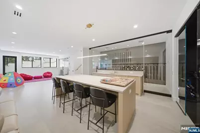 187 Hudson Avenue, Tenafly, NJ 07670 - Photo 29