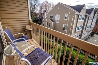 507 Windsor Drive 107 #107, Palisades Park, NJ 07650 - Photo 9