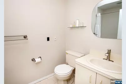 507 Windsor Drive 107 #107, Palisades Park, NJ 07650 - Photo 17