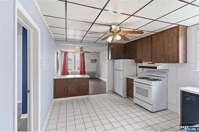 36 Edison Street, Bloomfield, NJ 07003 - Photo 5