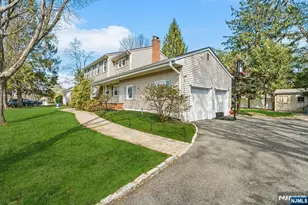 82 Van Horn St, Demarest, NJ 07627 - Photo 3