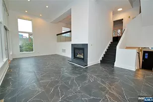 11 Vela Way, Edgewater, NJ 07020 - Photo 9