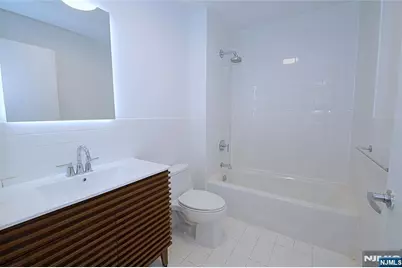 11 Vela Way, Edgewater, NJ 07020 - Photo 25