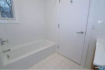 11 Vela Way, Edgewater, NJ 07020 - Photo 27