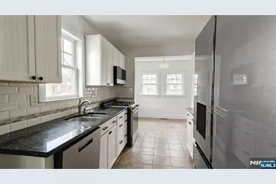 33 Norwood Place, Bloomfield, NJ 07003 - Photo 7