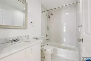 691 Hamilton Ave B, Ridgefield, NJ 07657 - Photo 17