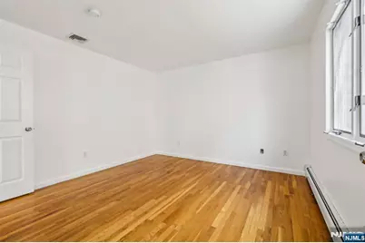 691 Hamilton Avenue B #B, Ridgefield, NJ 07657 - Photo 19