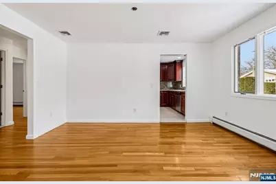 691 Hamilton Avenue B #B, Ridgefield, NJ 07657 - Photo 13