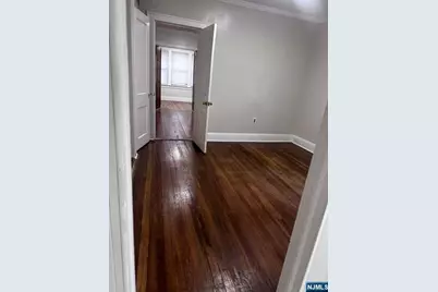 535 Lowe Avenue 1st Fl #1st FL, Ridgefield, NJ 07657 - Photo 3