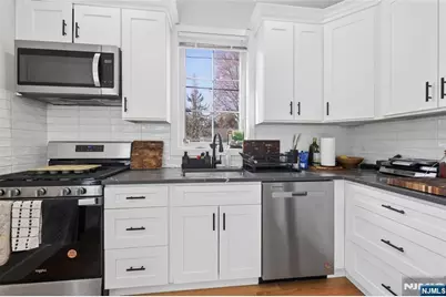41-43 Lindley Avenue, Tenafly, NJ 07670 - Photo 17