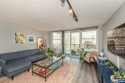 300 Main Street 211 #211, Little Falls Township, NJ 07424 - Photo 9