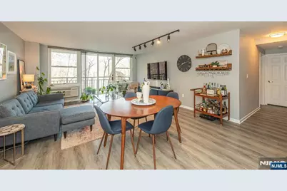 300 Main Street 211 #211, Little Falls Township, NJ 07424 - Photo 5