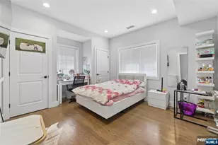 1 Hamilton Pl, Tenafly, NJ 07670 - Photo 37