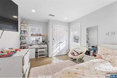 1 Hamilton Place, Tenafly, NJ 07670 - Photo 41