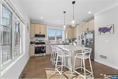 1 Hamilton Place, Tenafly, NJ 07670 - Photo 13