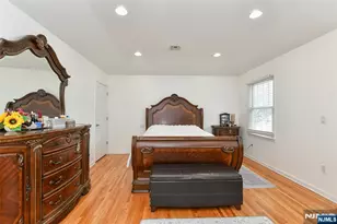 1 Lincoln Pl, Moonachie, NJ 07074 - Photo 13