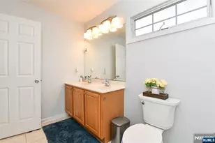 1 Lincoln Pl, Moonachie, NJ 07074 - Photo 15