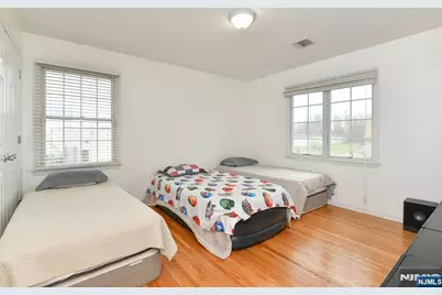 1 Lincoln Place, Moonachie, NJ 07074 - Photo 25