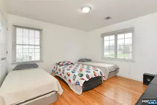 1 Lincoln Pl, Moonachie, NJ 07074 - Photo 25