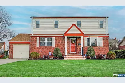 27 Westwood Drive, Fair Lawn, NJ 07410 - Photo 1