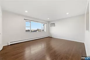 201 Palisade Ave, Cliffside Park, NJ 07010 - Photo 13